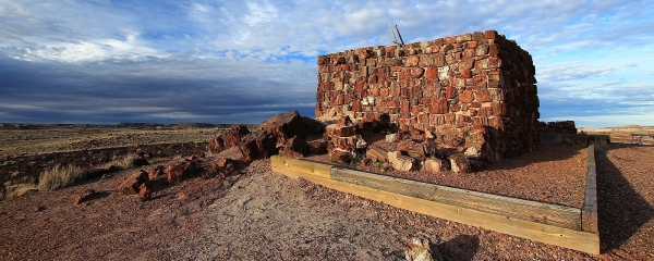 Agate House, un pueblo se trouvant à Petrified Forest National Park, Arizona.